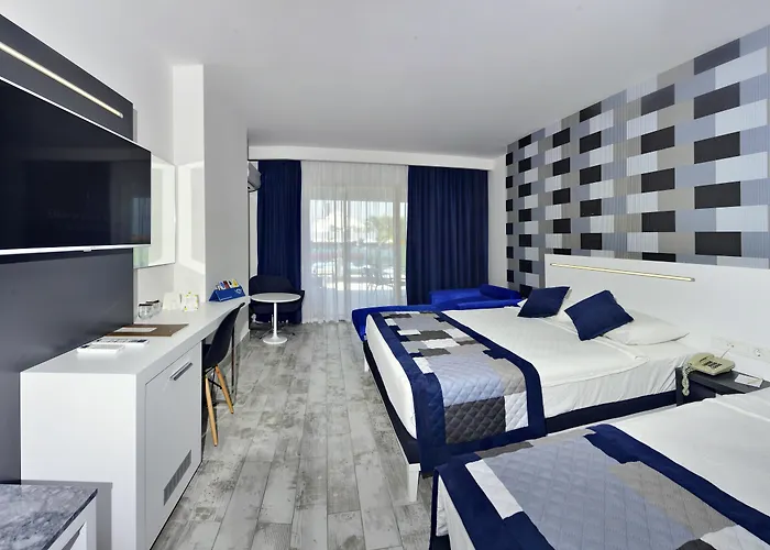 White City Beach Adult Only Konakli